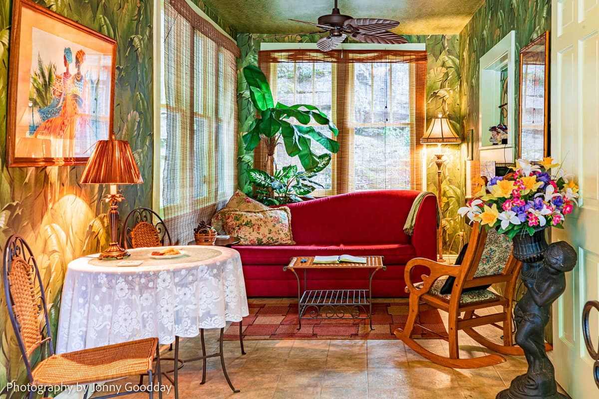 Dickinson Suite